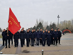 城管大队组织开展宣传党的十九大精神